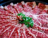Wołowina Wagyu: Dlaczego to mięso jest tak wyjątkowe i drogie?