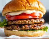 Jak zrobić idealne mięso na burgera, aby uniknąć suchych kotletów