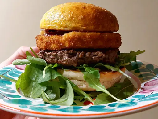 Jak podgrzać hamburgera w piekarniku, aby nie stracił smaku i soczystości