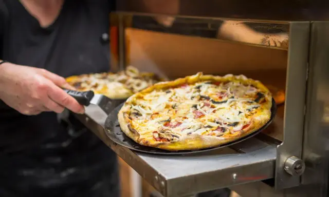 Pizza jaka temperatura: idealne ustawienia dla perfekcyjnego smaku